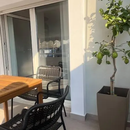 Apartment Vagia Urban *